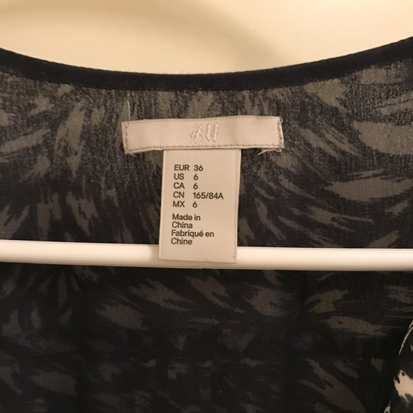 H&M Ruffle patterned dress - Picture 6 of 6